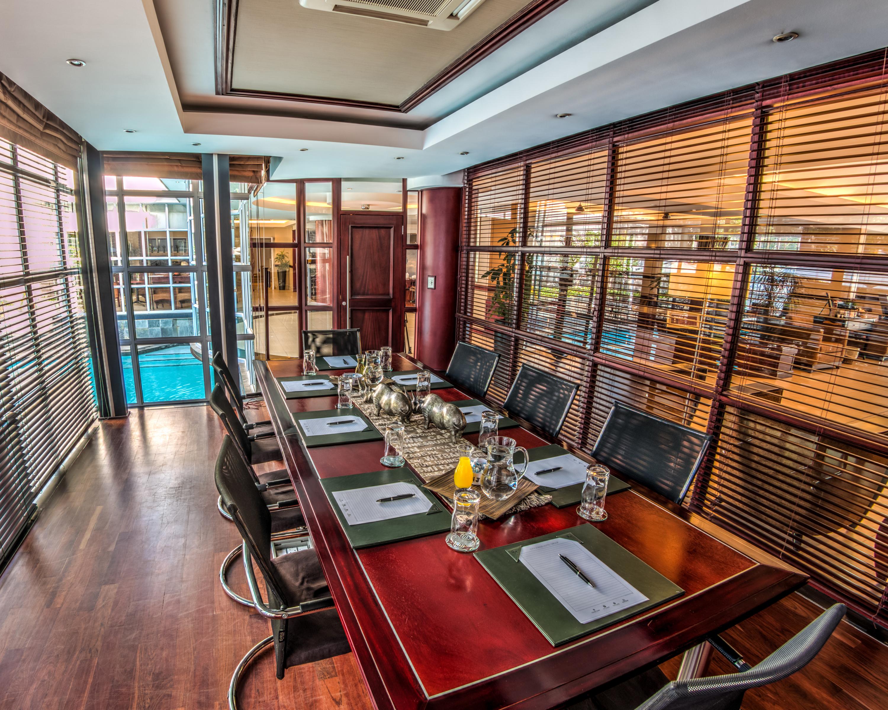 City Lodge Hotel Bryanston Йоханнесбург Экстерьер фото