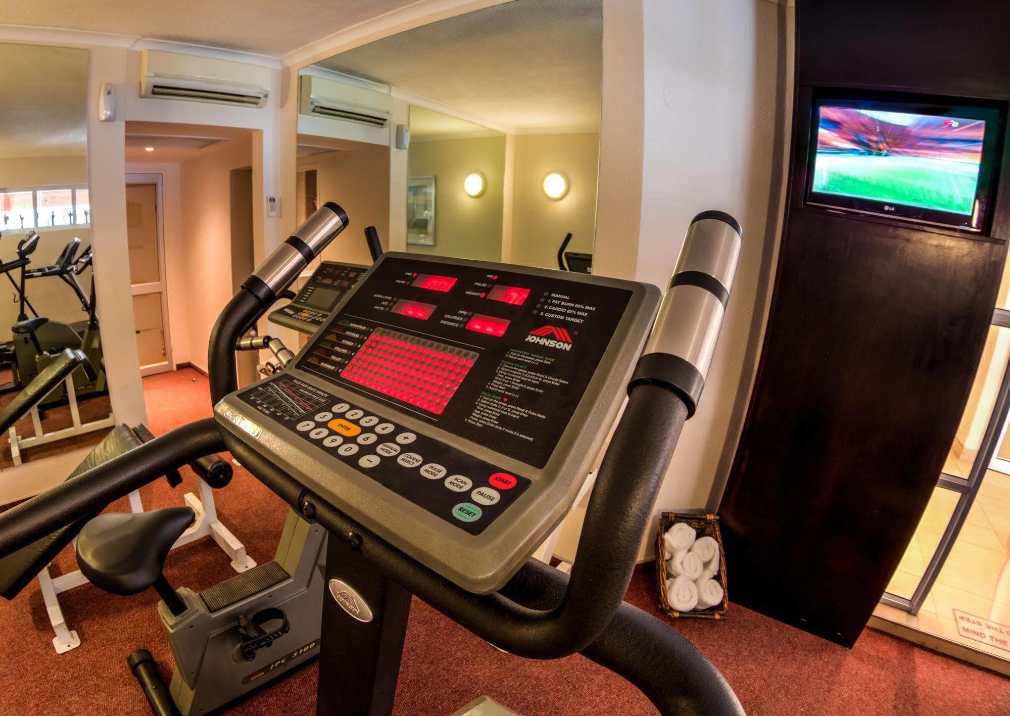 City Lodge Hotel Bryanston Йоханнесбург Экстерьер фото